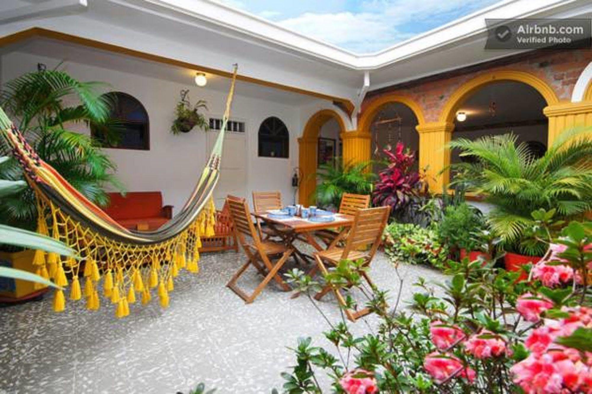 Casa Ruta Sur (Adults Only) Hotell Cali Exteriör bild